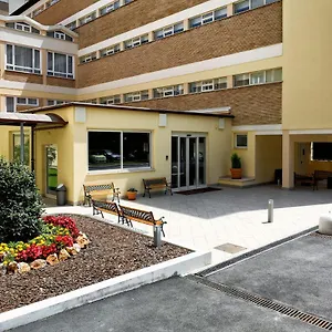 Casa Per Ferie San Juan De Avila 3* Rome